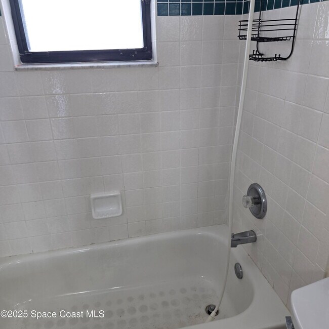 Building Photo - 7747 Greenboro Dr