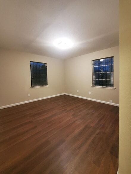Building Photo - 8336 Bunche Dr