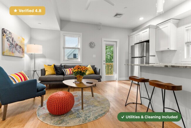 Building Photo - Furnished Bedroom with Private Bath in East Boston