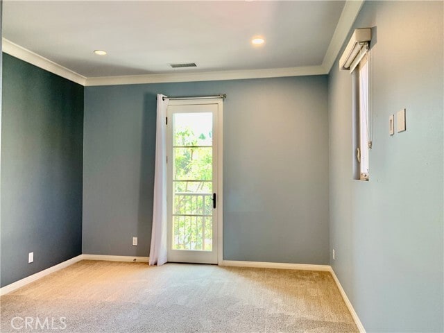 Building Photo - 81 Cipresso