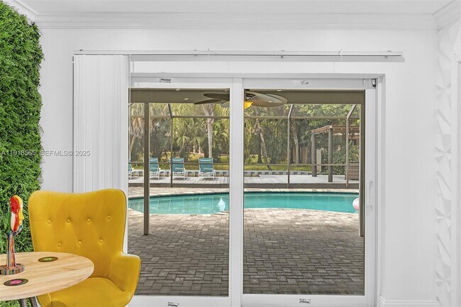 Building Photo - 2191 SW 27th Ln