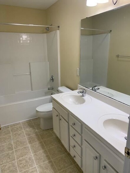 Building Photo - 3536 Lena Ln