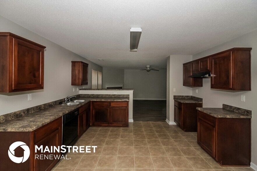 Building Photo - 10209 Cottage Farms Dr