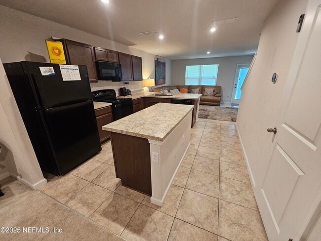 Building Photo - 2550 Sadler Trce Wy