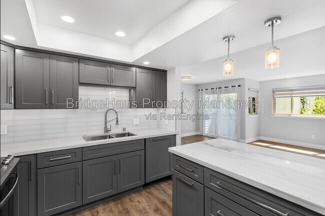 Building Photo - 4055 Falcon St