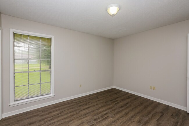 Building Photo - Beautiful 3 Bedroom Home in Jackson!