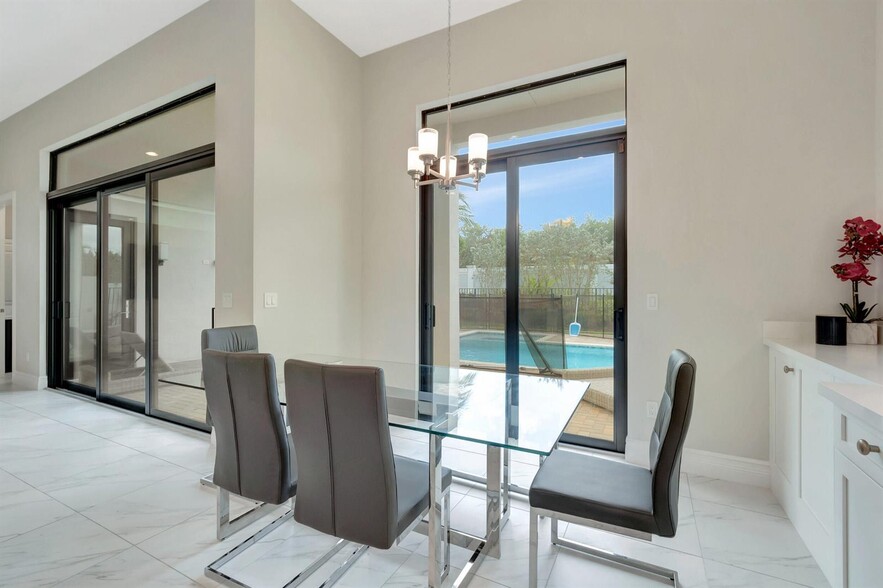Building Photo - 9060 Dulcetto Ct