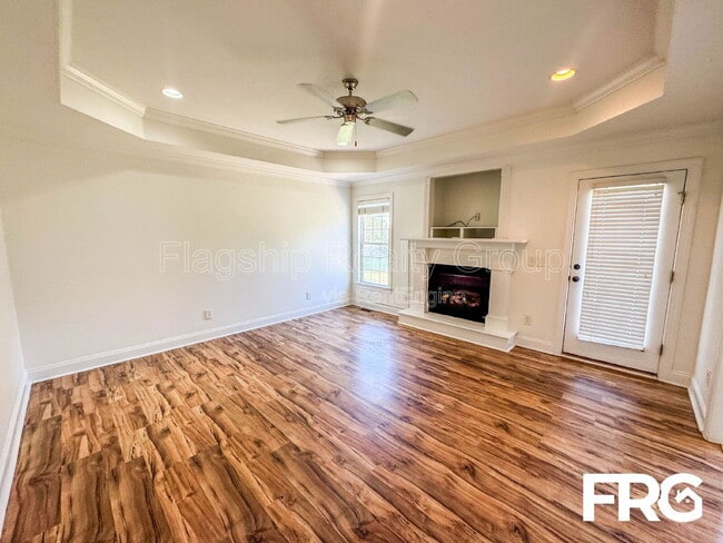 Building Photo - 2426 Pinetops Dr