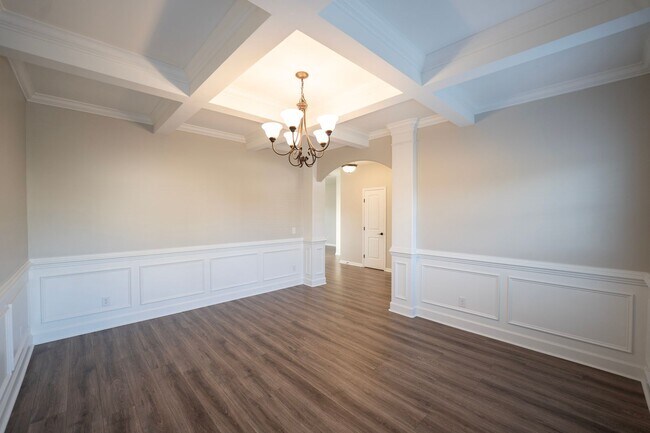 Building Photo - Available Now!