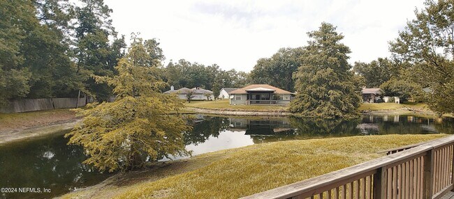 Building Photo - 3559 Pond Ridge Ct W