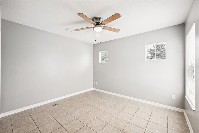 Building Photo - 3757 Clubside Pointe Dr
