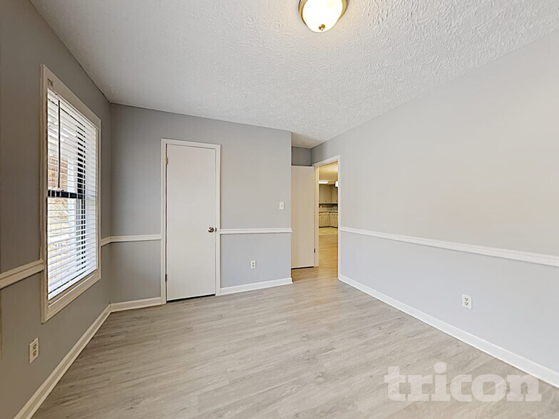 Building Photo - 3722 Holland Dr