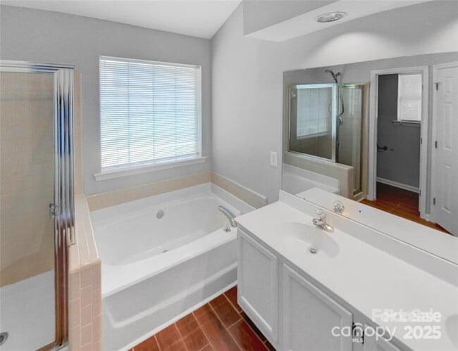 Building Photo - 6614 Flat Creek Dr