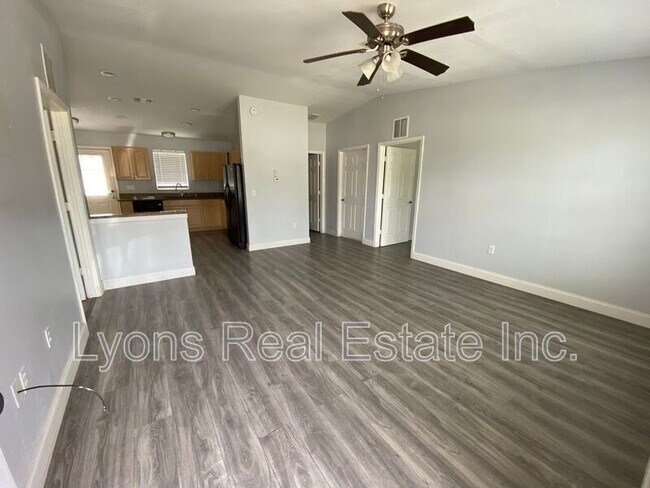 Building Photo - 5527 Judith Rd