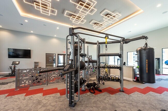 Building Photo - Stylish Living, Perfectly Located