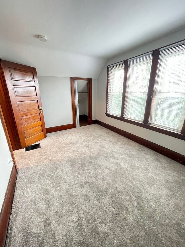 Building Photo - AVAILABLE NOW - 2 Bedroom, 1 Bath Brand ne...