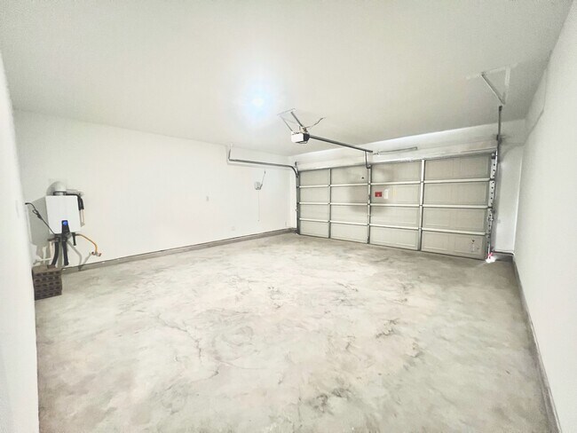 Building Photo - 31508 Casamari Dr