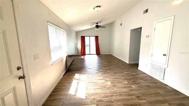 Building Photo - 3237 Vishaal Dr