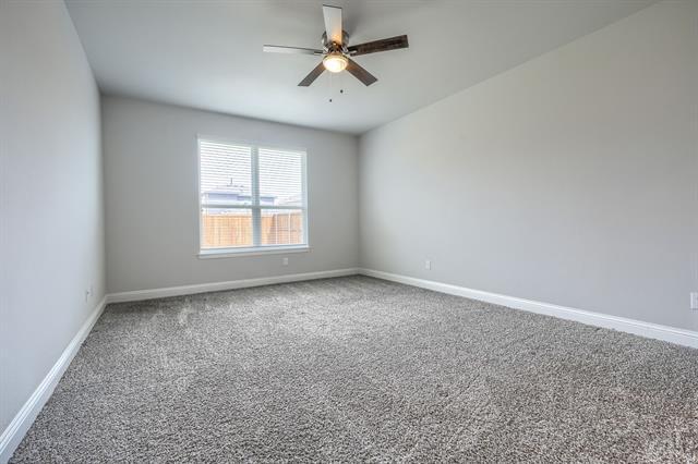Building Photo - 724 Portina Dr
