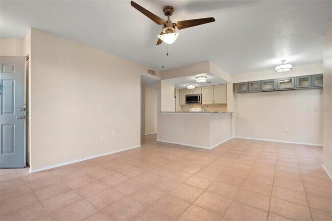 Building Photo - 850 S Tamiami Trl