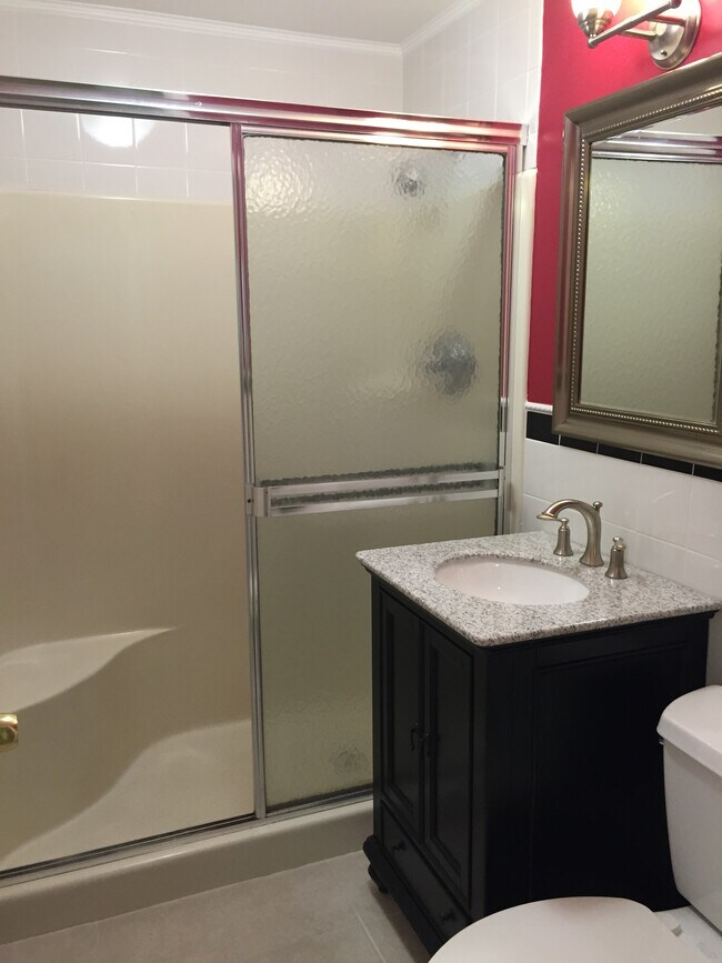 Building Photo - 30 Stony Brook Dr