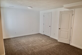 Building Photo - 15104 S Wild Horse Wy