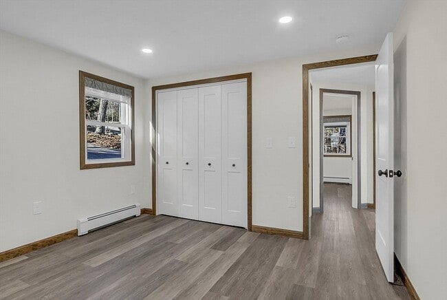 Building Photo - 23 Laurie Ln