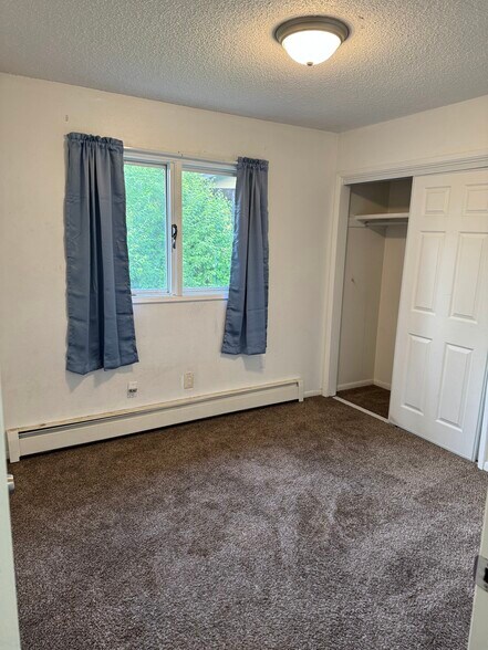 Building Photo - 276 Fireoved Dr