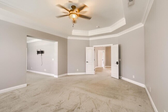 Building Photo - 5 Bedroom single family home in Mooresville