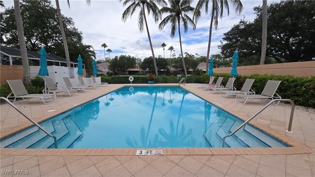 Building Photo - 5325 Cove Cir