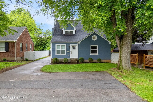 Building Photo - 121 N Hubbards Ln