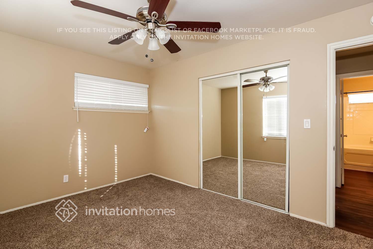 Building Photo - 547 S Yorba St