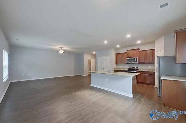 Building Photo - 1044 Pilgrim Ln