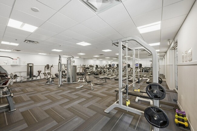 Building Photo - 5195 Europa Dr