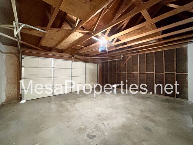 Building Photo - 11155 Mohawk Rd