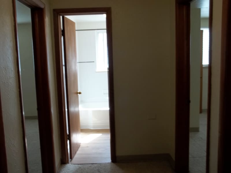 Building Photo - 410 E Kentucky Ave