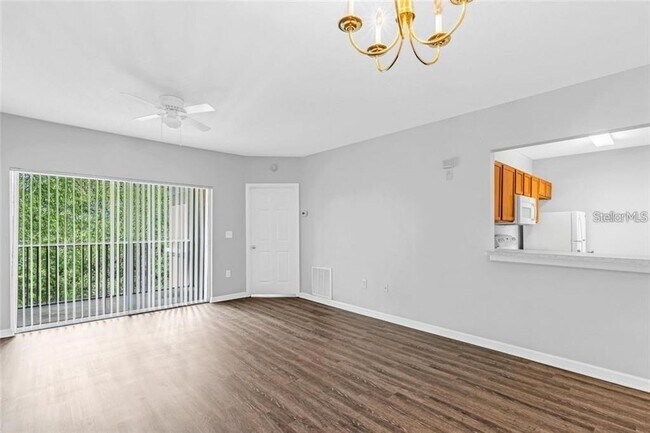 Building Photo - 9519 Newdale Way