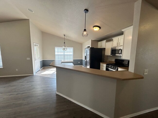 Building Photo - Cute home in Owasso Schools