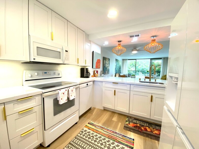 Building Photo - 500 Lunalilo Home Rd