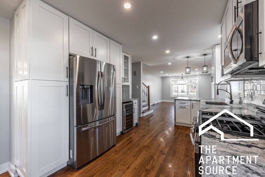 Building Photo - 7225 E Prairie Rd