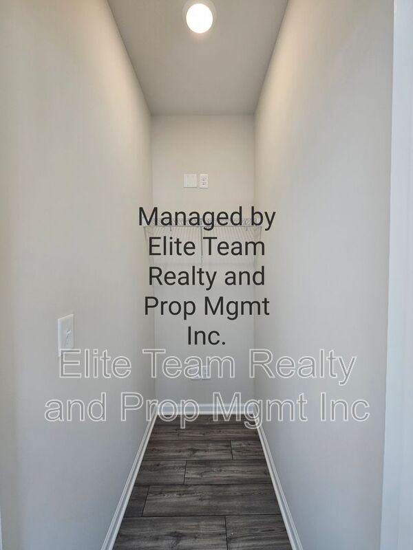 Building Photo - 5213 Brailey Cir