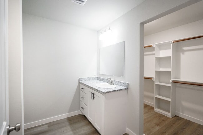 Building Photo - Your Perfect Abilene Home Awaits – Availab...