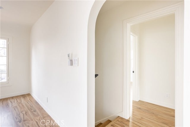 Building Photo - 738 S Stanley Ave