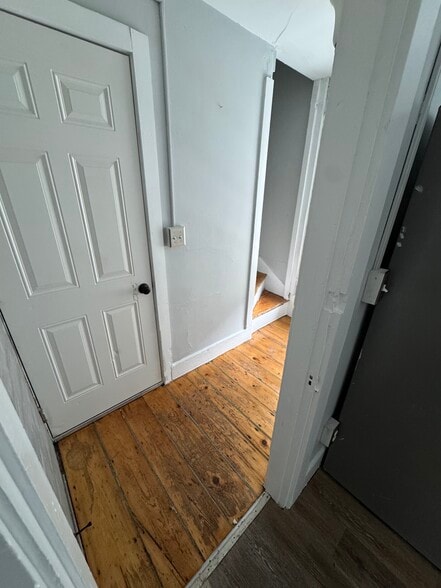 Building Photo - 177 Saint John St