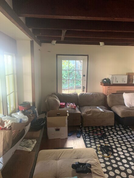 Building Photo - 1733 La Loma Ave