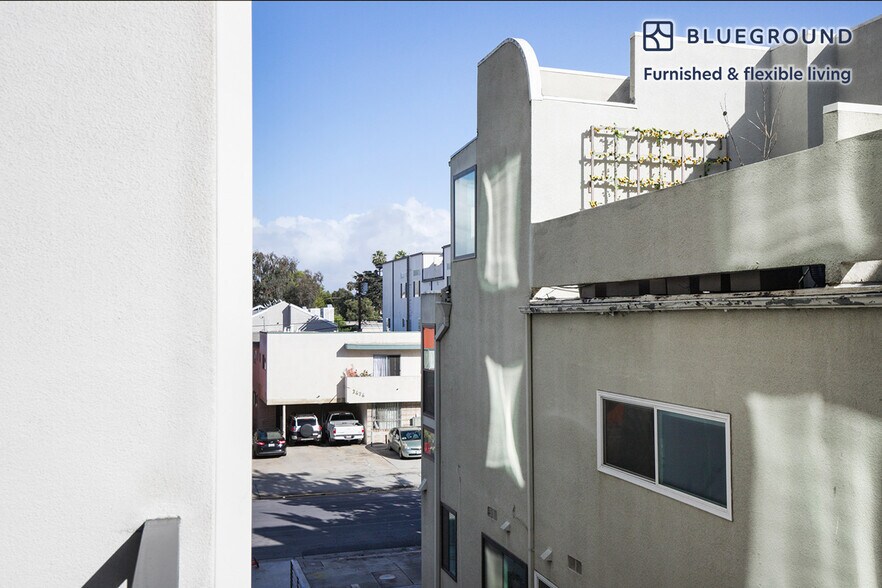 Building Photo - 3667 Keystone Av
