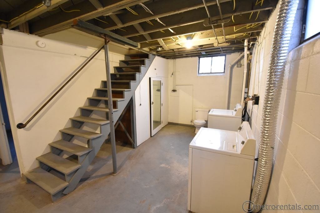 large basement with washer & dryer - 323 E Livingston Ave