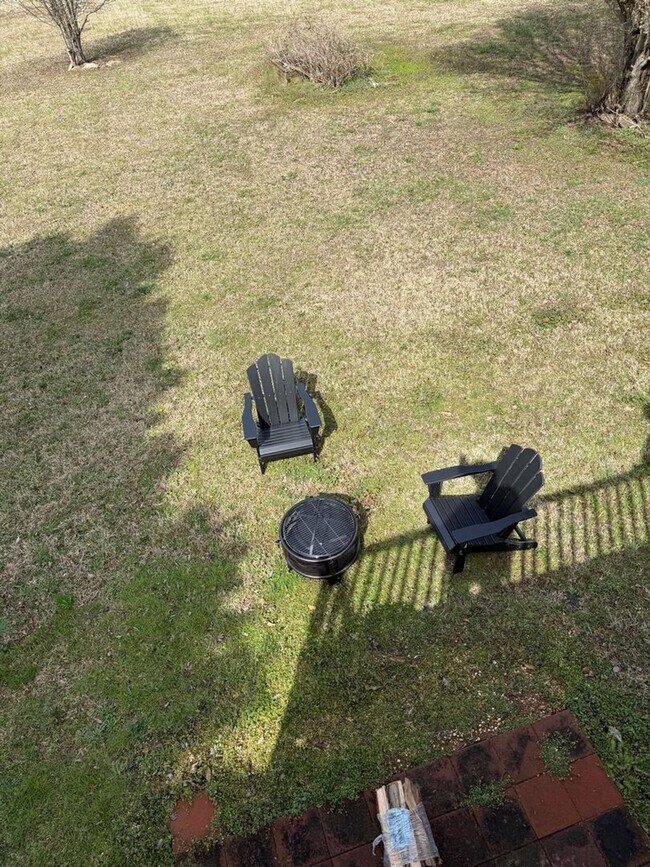 Building Photo - 58 Auburn Dr SW