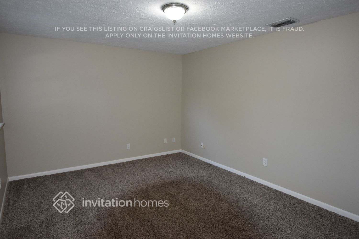 Building Photo - 2933 Forest Cir