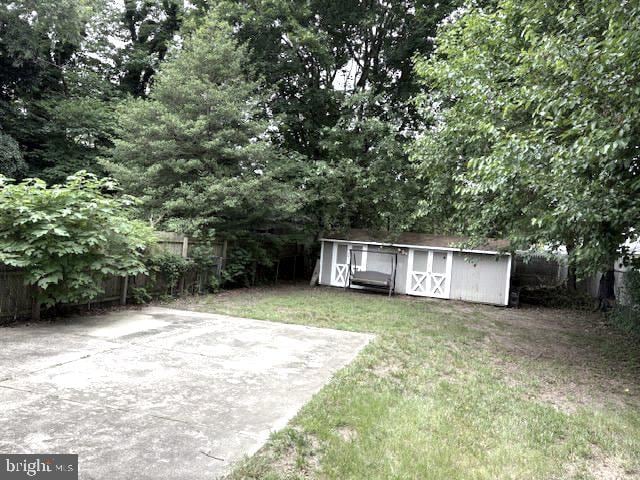 Building Photo - 17 W Garwood Ave